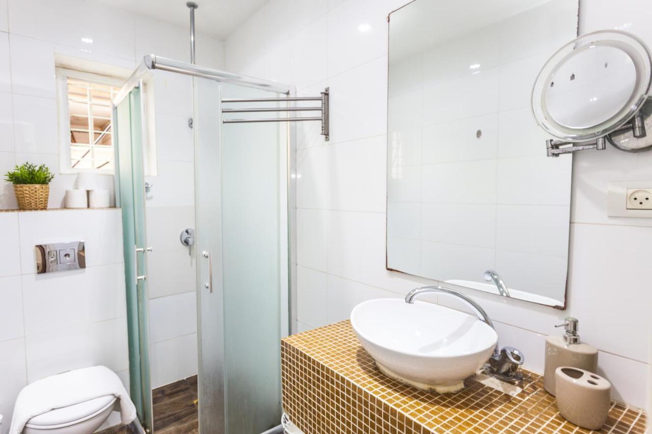Lovely Apartment Close To The Beach Tel Aviv Eksteriør bilde