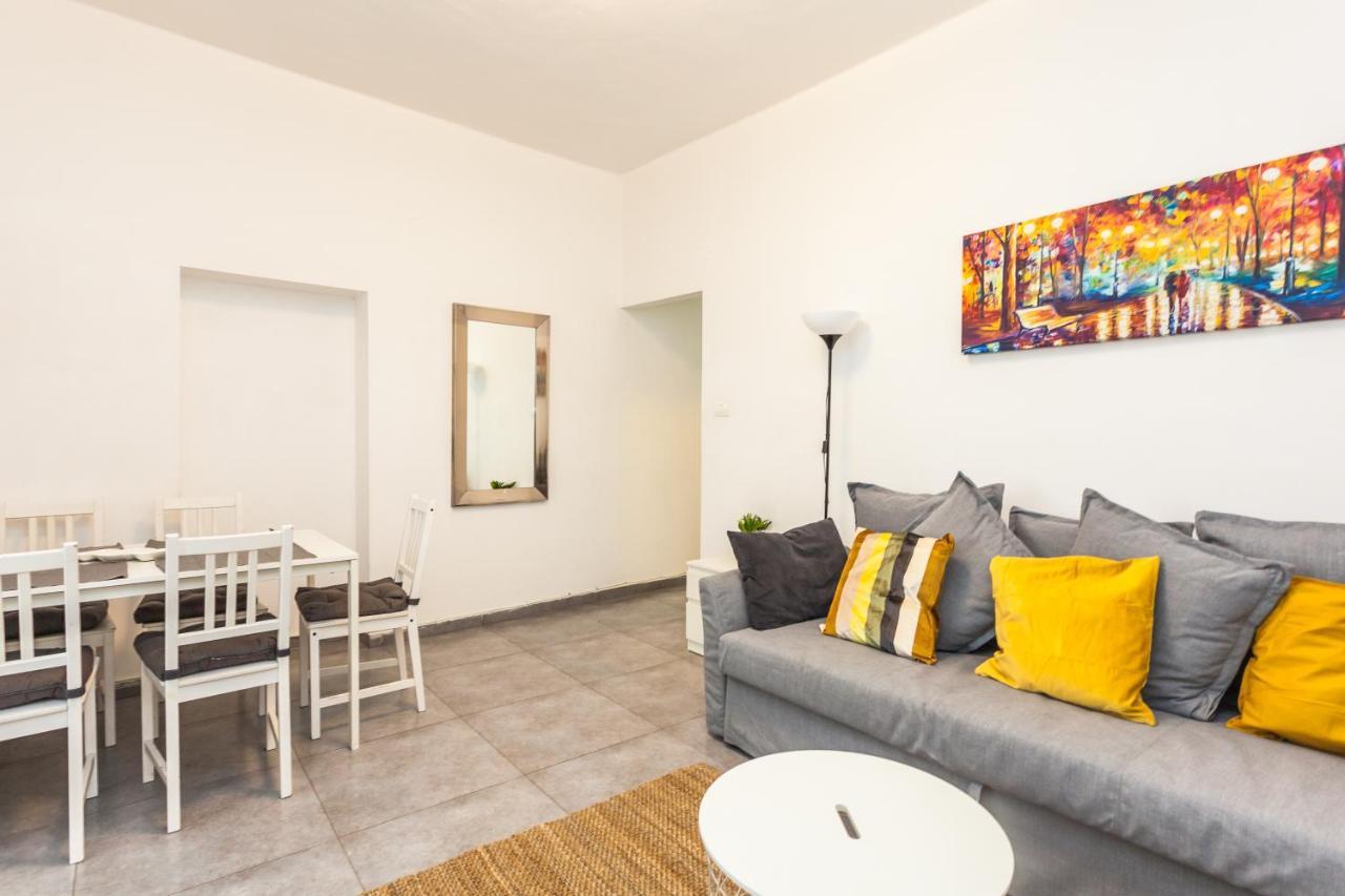 Lovely Apartment Close To The Beach Tel Aviv Eksteriør bilde