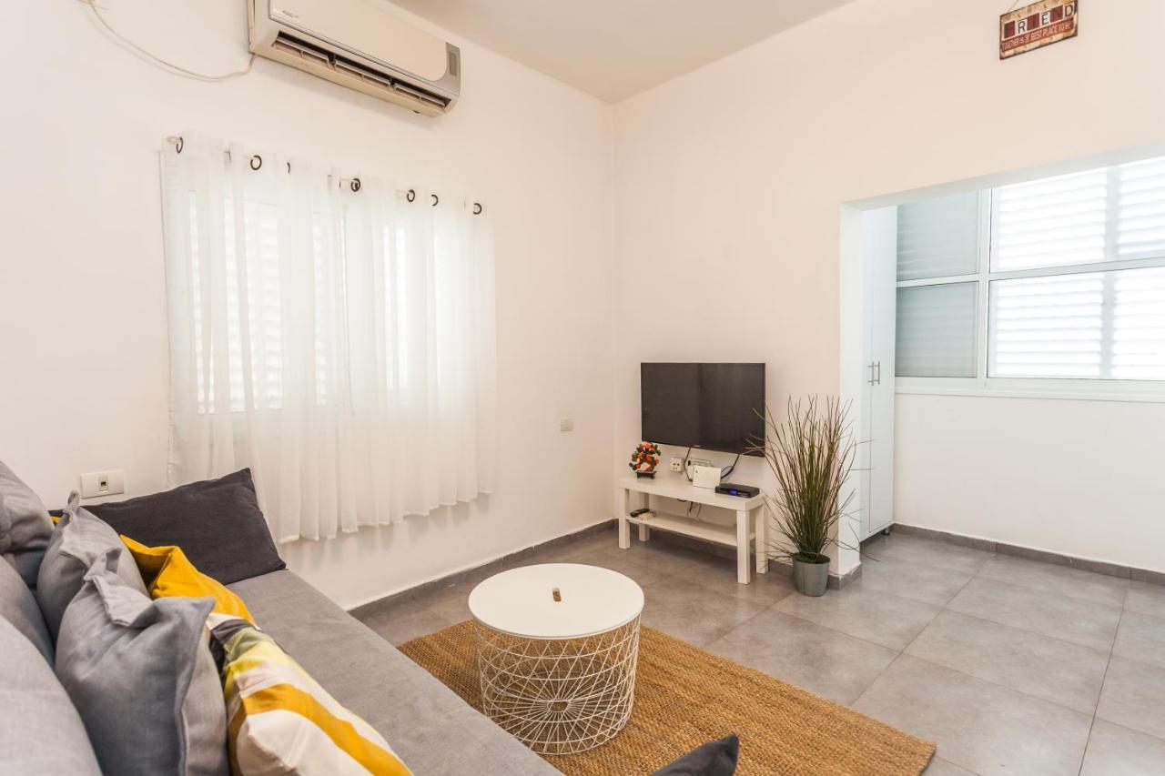 Lovely Apartment Close To The Beach Tel Aviv Eksteriør bilde